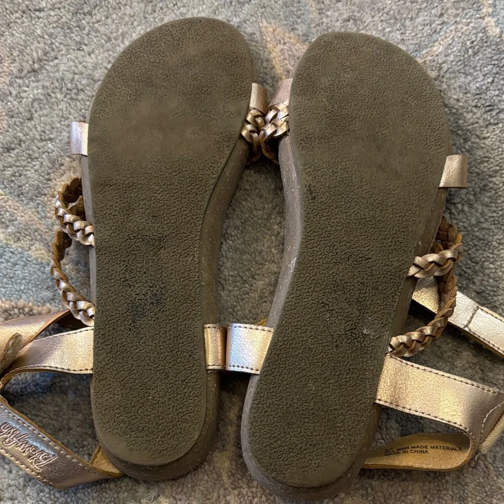 Blowfish Women's Bronze Sandals - Picture 3 of 4